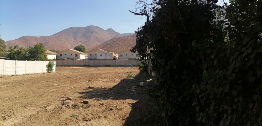 Espectacular terreno en área comercial en Baquedano