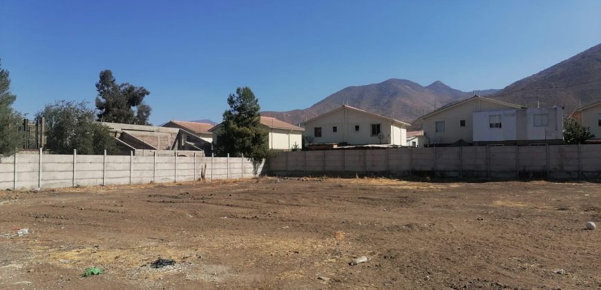 Espectacular terreno en área comercial en Baquedano