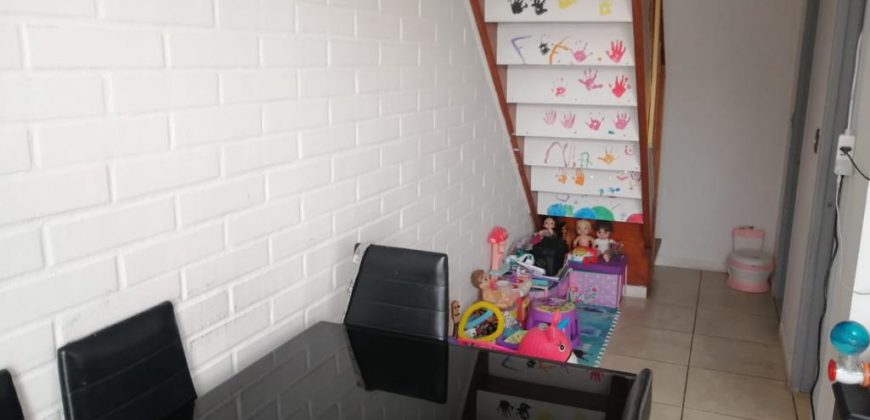 Casa en microbarrio 5ª Etapa Larapinta Lampa