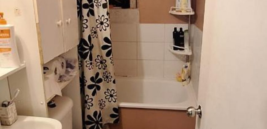 CASA EN LUIS DURAN // 2 PISOS PAREADAS // 4 HABITACIONES