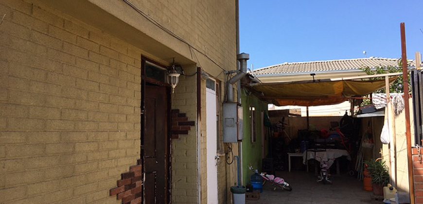 Venta de propiedad ubicada en Dedal de Oro, Larapinta