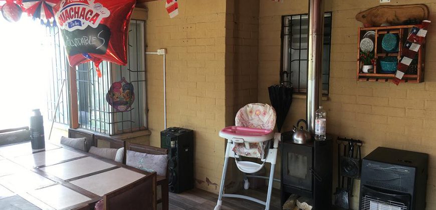 GRAN CASA EN AVENIDA LOS HALCONES LARAPINTA LAMPA