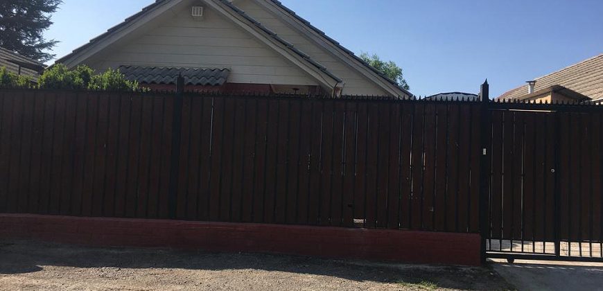 VENTA CASA 1 PISO AISLADA PASAJE LAS LILAS 2ª ETAPA LARAPINTA