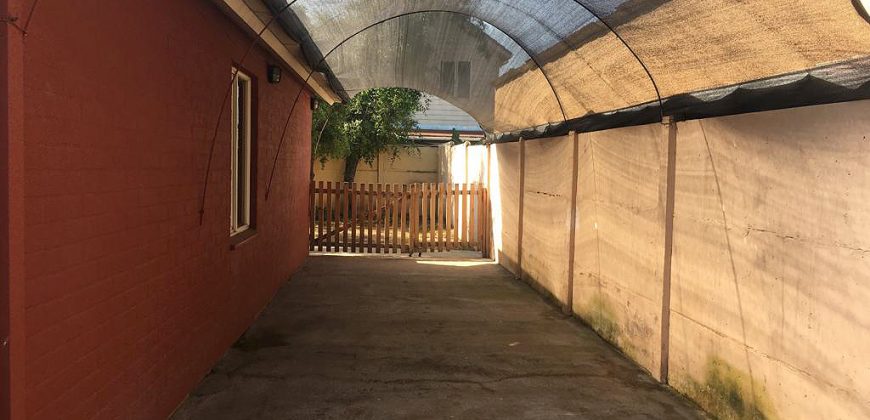 VENTA CASA 1 PISO AISLADA PASAJE LAS LILAS 2ª ETAPA LARAPINTA