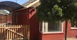 VENTA CASA 1 PISO AISLADA PASAJE LAS LILAS 2ª ETAPA LARAPINTA