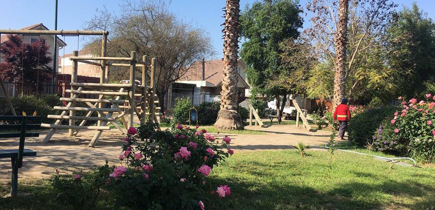VENTA CASA 1 PISO AISLADA PASAJE LAS LILAS 2ª ETAPA LARAPINTA
