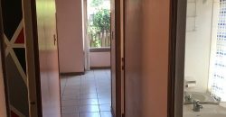 VENTA CASA 1 PISO AISLADA PASAJE LAS LILAS 2ª ETAPA LARAPINTA