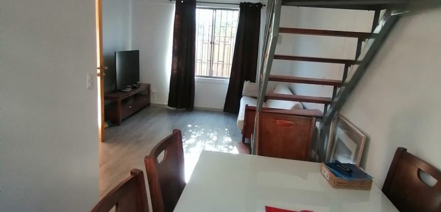 Excelente casa de 2 pisos Valle de La Luna, Parques de Lampa