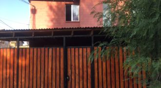Venta de Amplia  Propiedad en Pasaje Directora María Mella Lampa.