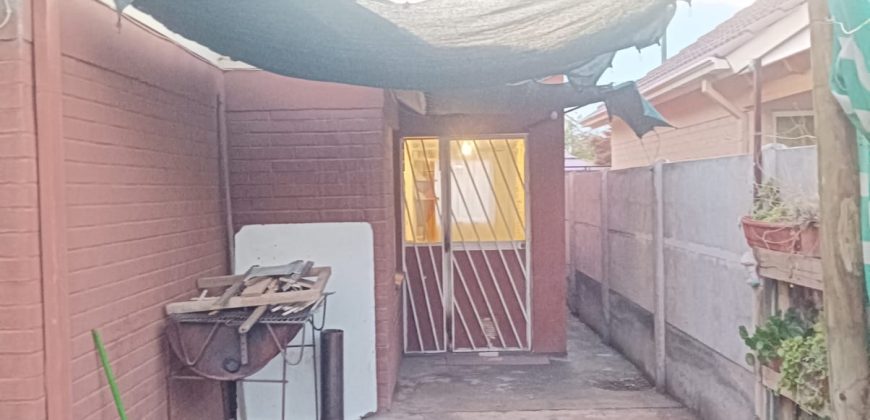 HERMOSA CASA DE 1 PISO AISLADA, VERBENAS LARAPINTA
