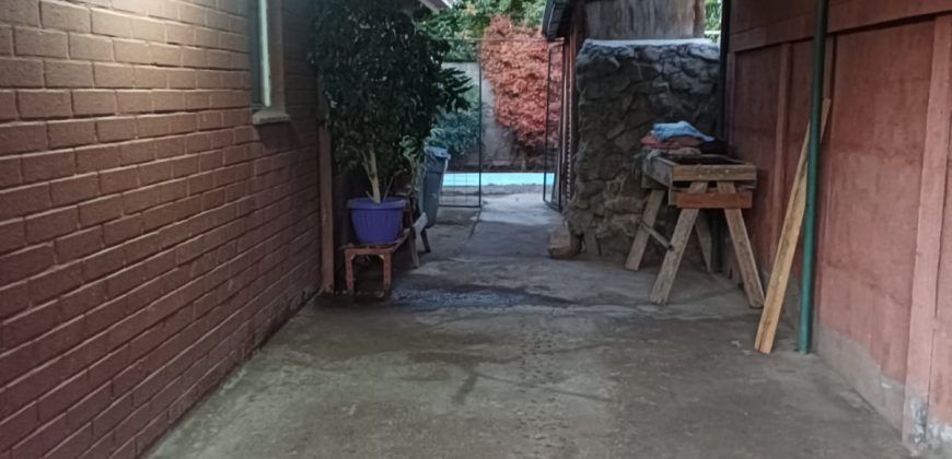 HERMOSA CASA DE 1 PISO AISLADA, VERBENAS LARAPINTA