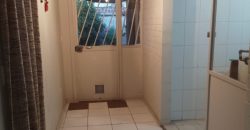 HERMOSA CASA DE 1 PISO AISLADA, VERBENAS LARAPINTA