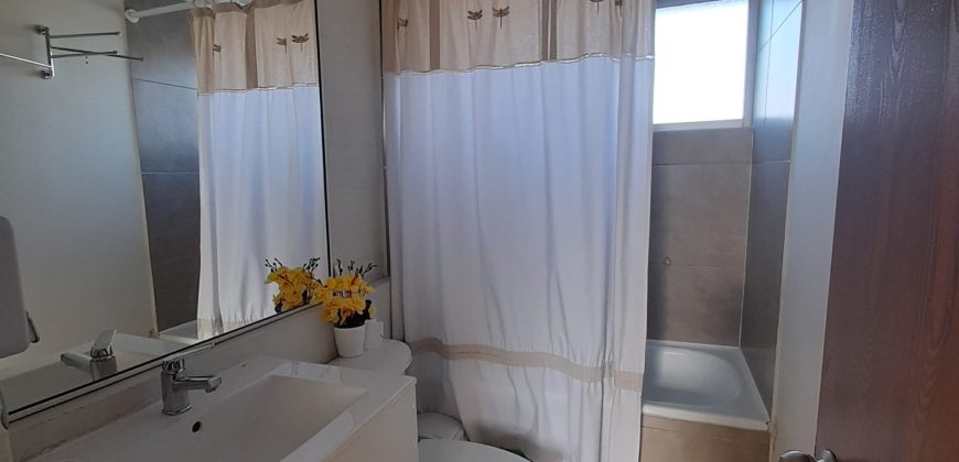 Bella casa en Condominio Las Pataguas Larapinta