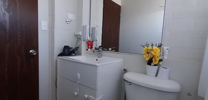Bella casa en Condominio Las Pataguas Larapinta