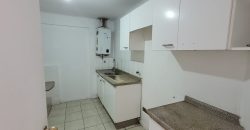 Venta propiedad con Locales Comerciales Avda Los Halcones Larapinta