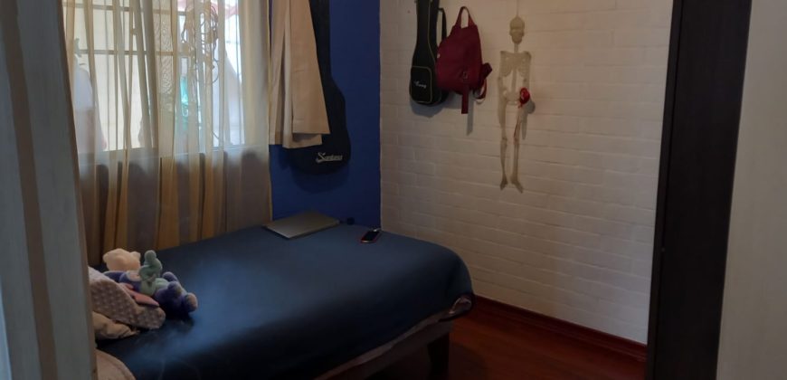 Bella Casa Calle Arcangel Lampa