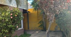 Bella Casa Aislada en Pasaje Los Espinos Larapinta