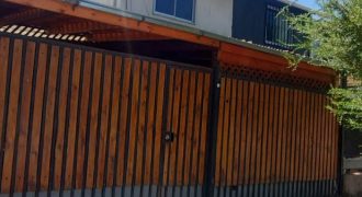 Arriendo de amplia casa en Arturo Prat  $330.000 Lampa.