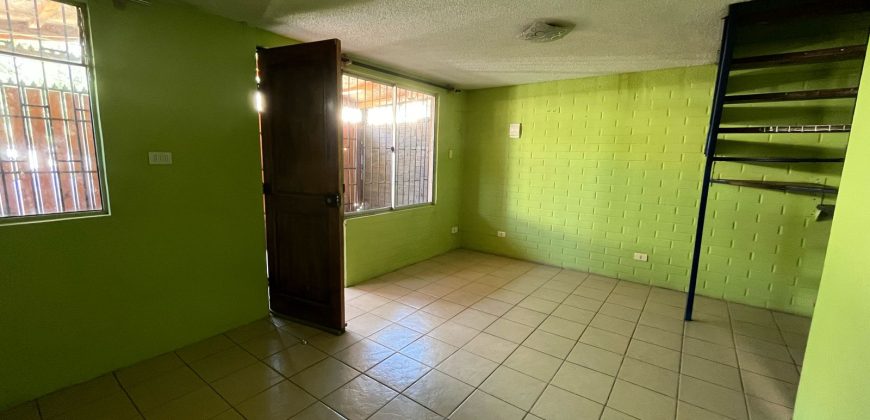 Imperdible oportunidad de Arriendo en Comuna de Lampa !! !!!  Bella casa en Pasaje Domingo Jara $300.000.000 Lampa.
