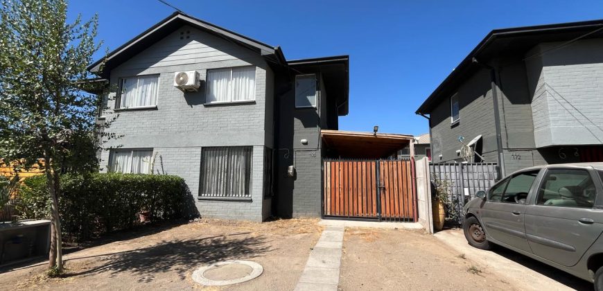Casa amplia en Condominio Las Flores Larapinta