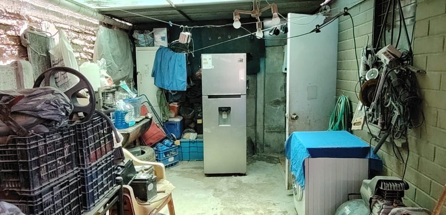 Acogedora propiedad ubicada en el sector Los Carpatos, Quilicura