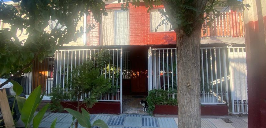 Amplia Propiedad a la Venta en Pasaje Domingo Jara, Sector, Lampa.