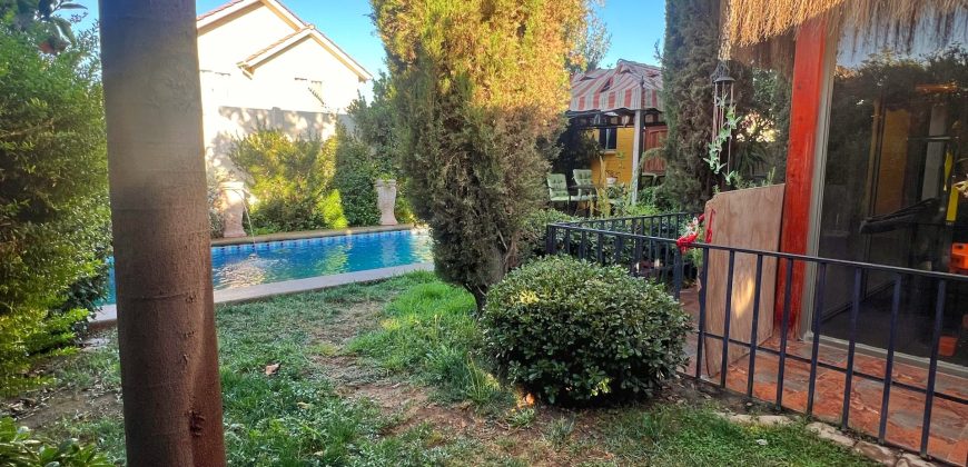 Bella casa con gran terreno Hacienda Alta Larapinta