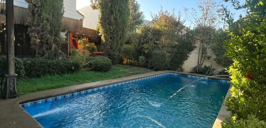 Bella casa con gran terreno Hacienda Alta Larapinta