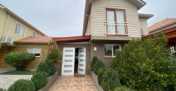 Bella casa en Condominio Los Coihues Larapinta