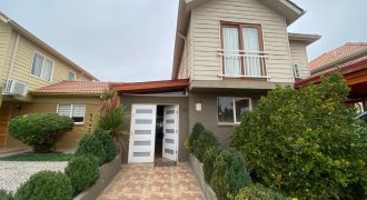 Bella casa en Condominio Los Coihues Larapinta