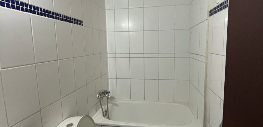 Bella Casa en Pasaje Los Espinos Lampa