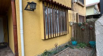 Bella Casa en Pasaje Los Espinos Lampa