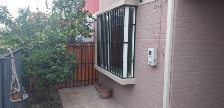 Arriendo de propiedad en Capachito, 5ta etapa Larapinta, Comuna de Lampa. Valor $ 400.000.