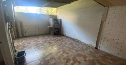 Casa amplia en Calle Directora María Mella Lampa