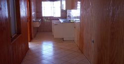 Bella casa 1 piso Pasaje Las Maravillas 2da etapa, Larapinta. Valor $ 450.000