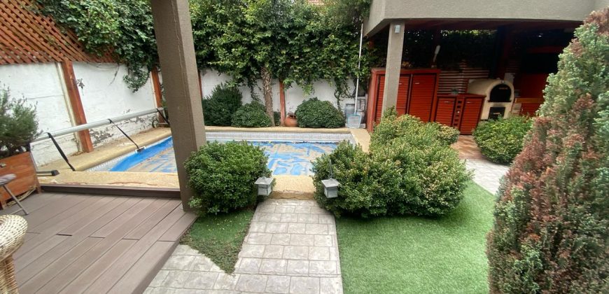 Bella casa en Condominio Los Coihues Larapinta