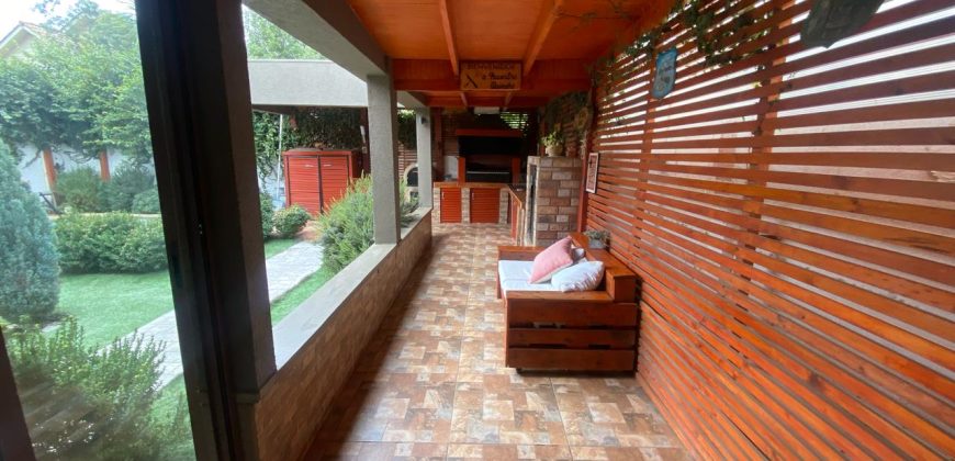 Bella casa en Condominio Los Coihues Larapinta