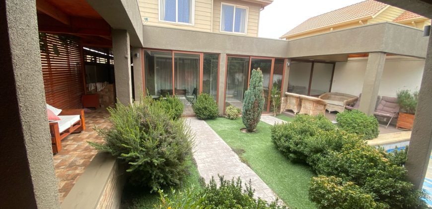 Bella casa en Condominio Los Coihues Larapinta