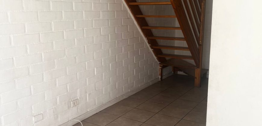Propiedad En Arriendo Pasaje Copahue, Larapinta .