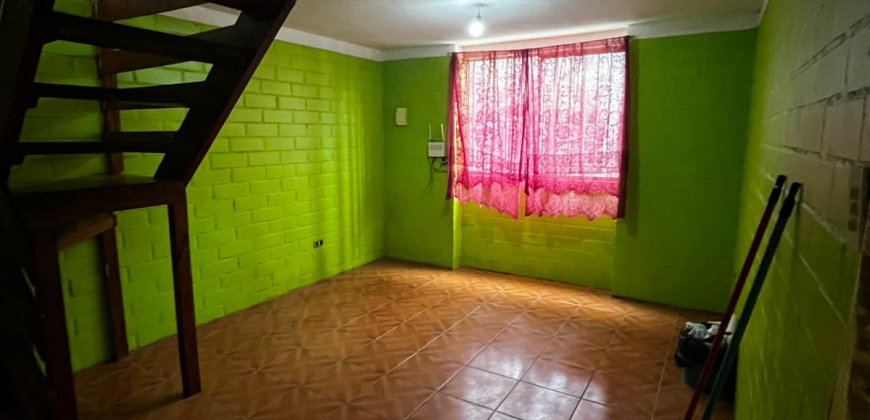 Amplia Propiedad En Arriendo, En Pasaje Mario Riquelme